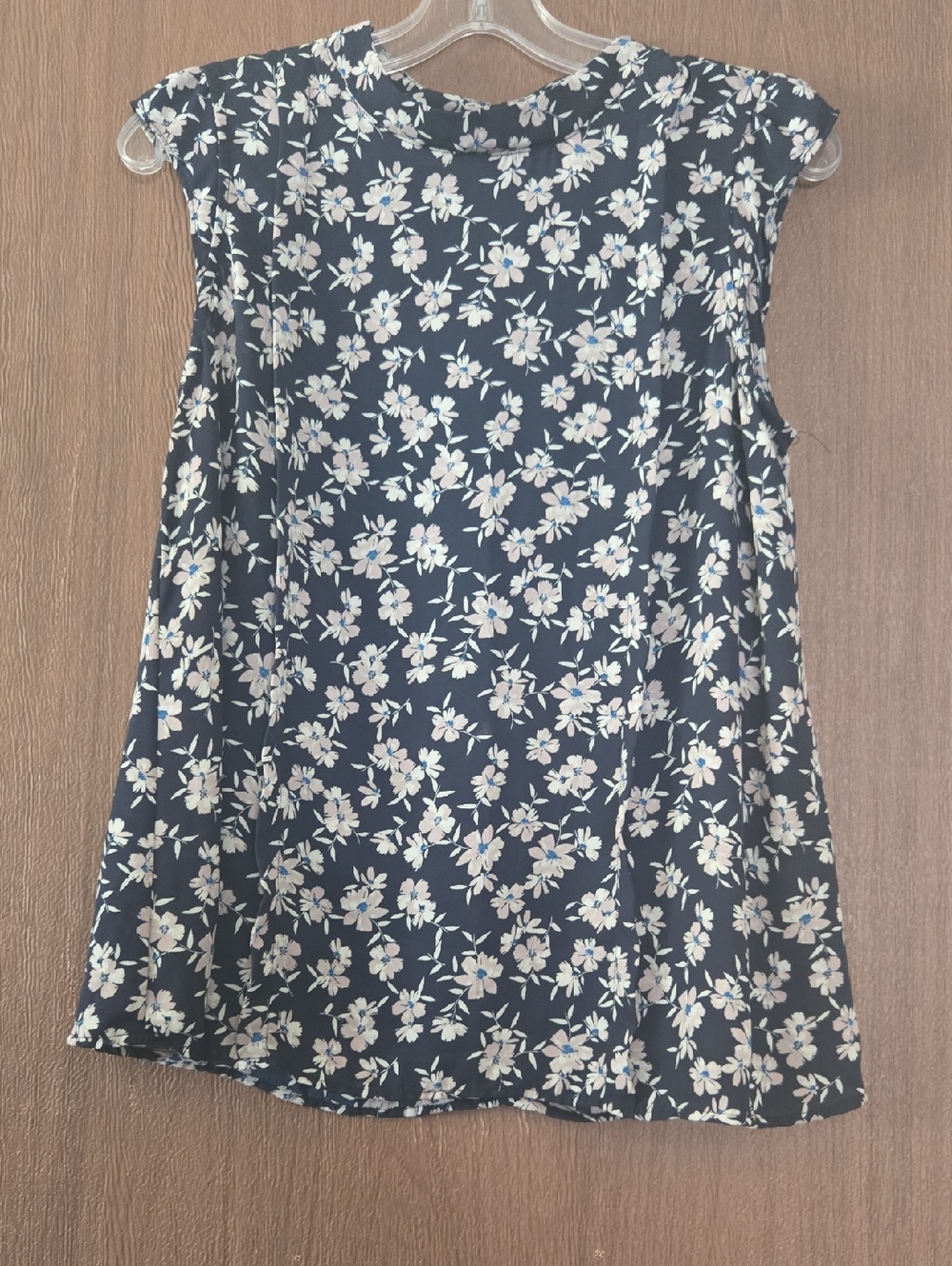 Sleeveless Floral Navy Top
